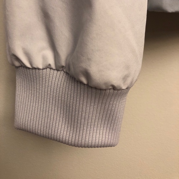 New Balance Light Grey and Powder Blue Zip Jacket, Size S - Picture 5 of 10